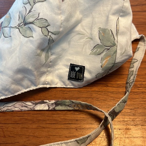 Bebe D’or Cotten Linen Bonnet - Picture 2 of 3